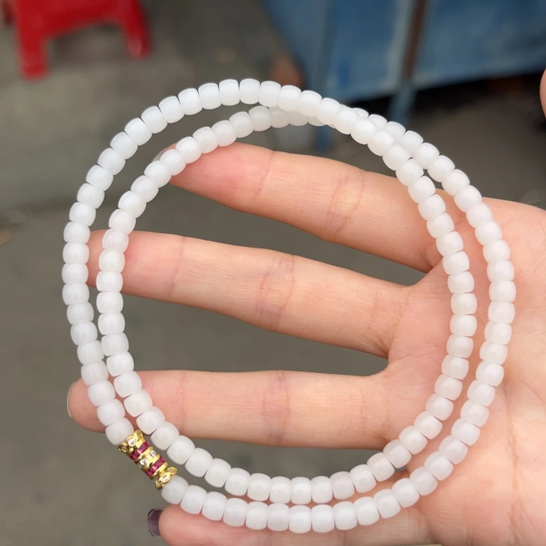 和田玉未镶嵌颈饰多样性发货拍一发一，卡5左右