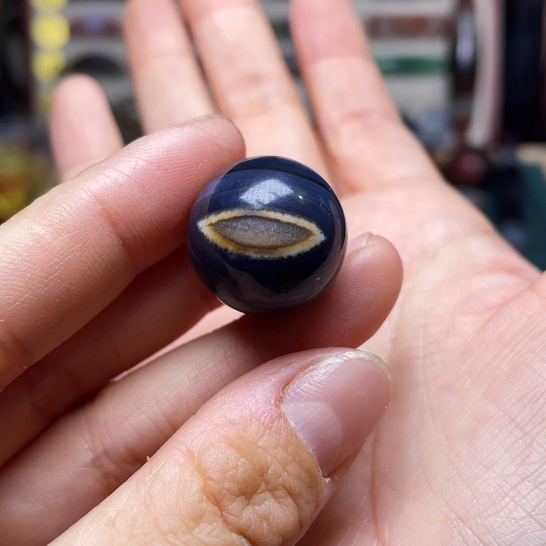 玛瑙/玉髓未镶嵌珠宝奇石