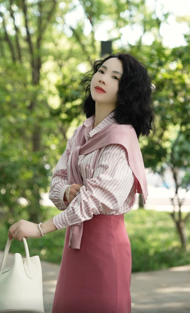 288*全棉针织披肩+条纹衬衫二件套