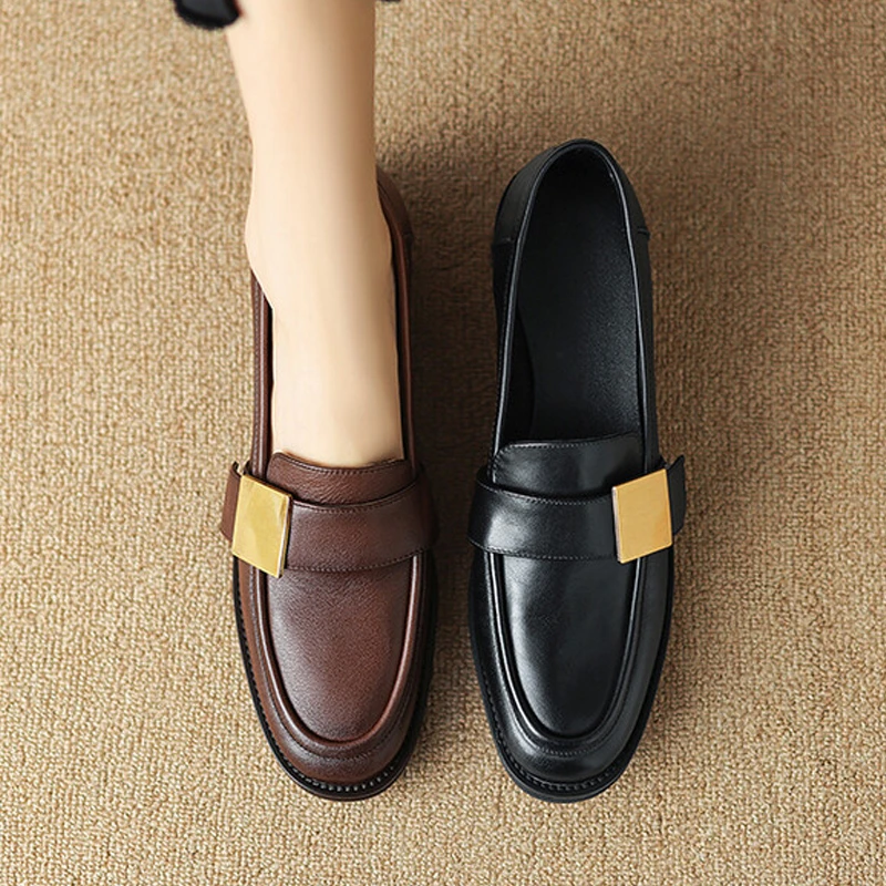 牛皮3.5cm金属扣复古一脚蹬懒人鞋百搭深口乐福鞋女中跟粗跟单鞋