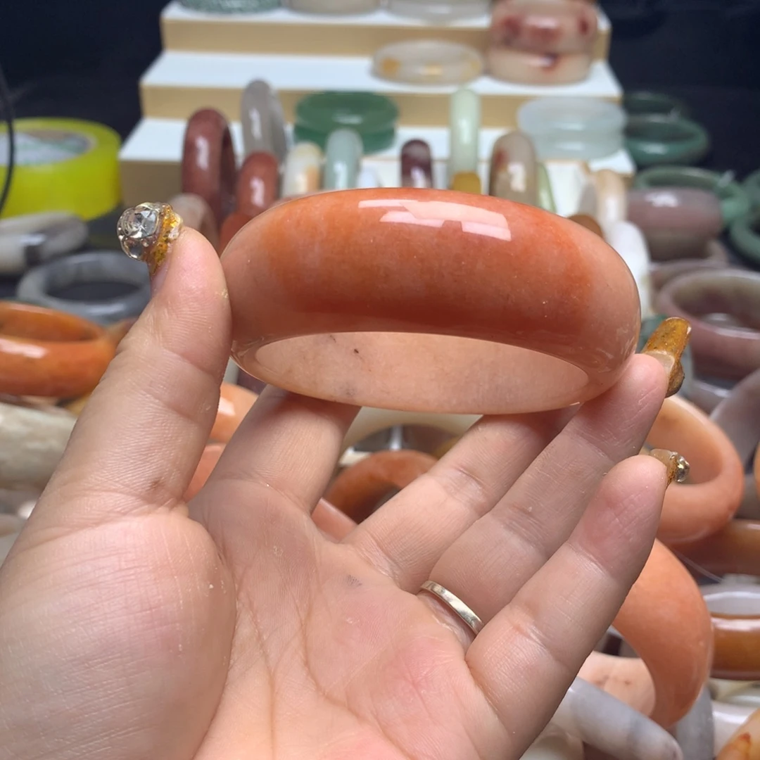 石英质玉手镯未镶嵌?**?