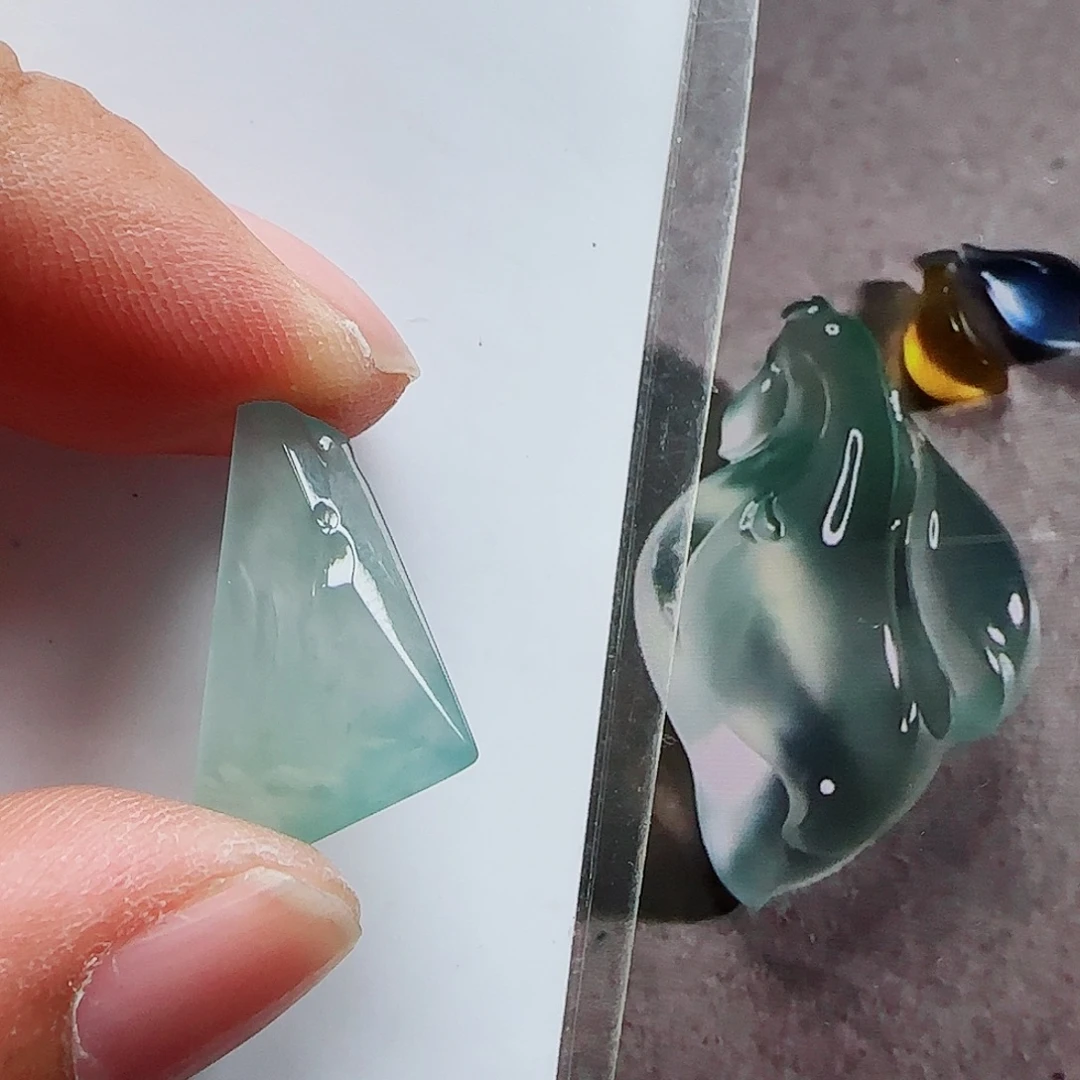 定制翡翠未镶嵌翡翠