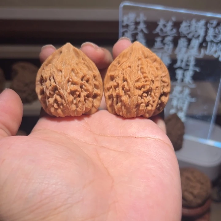 把件文玩核桃37.5平谷寿桃