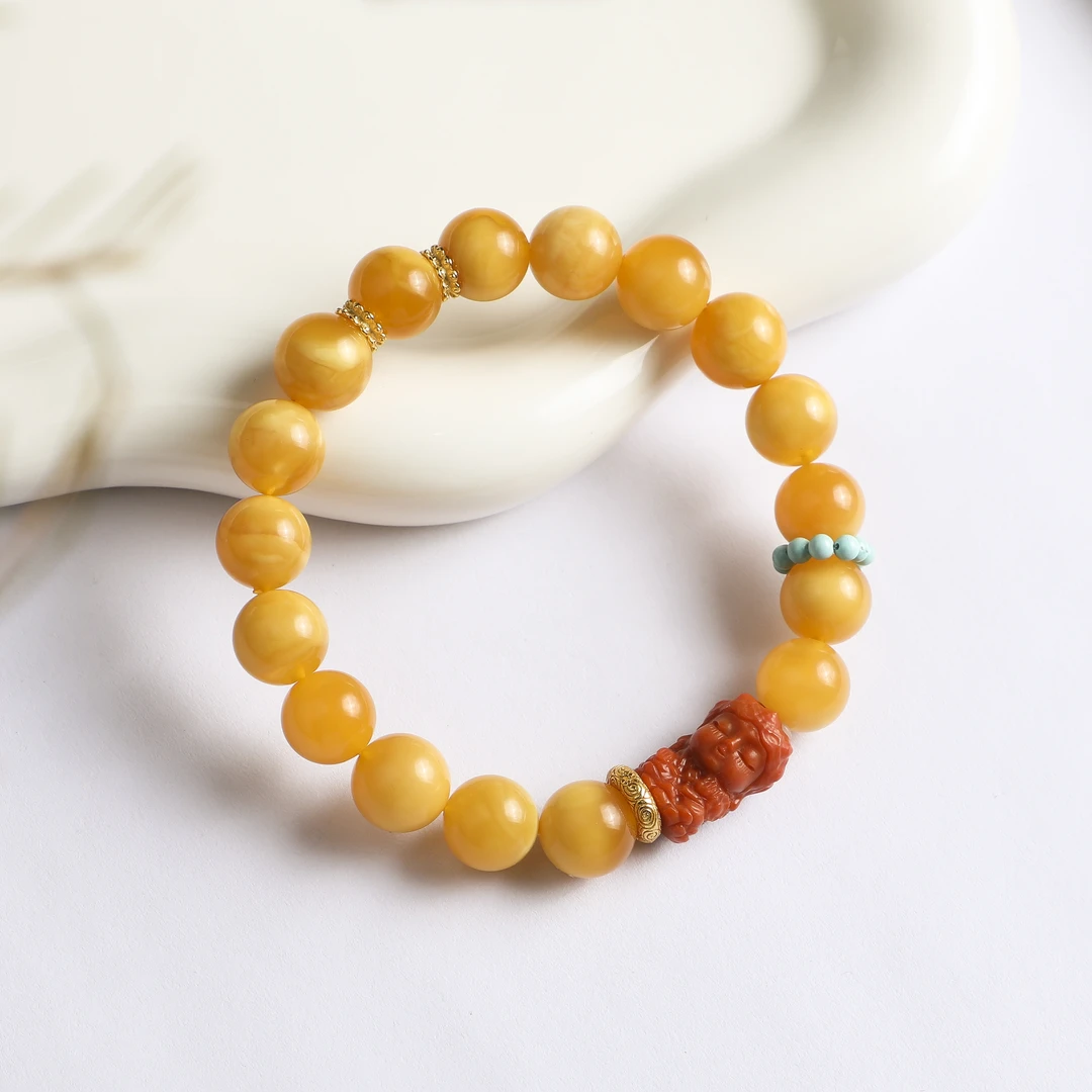 老蜜蜡南红度母绿松手串