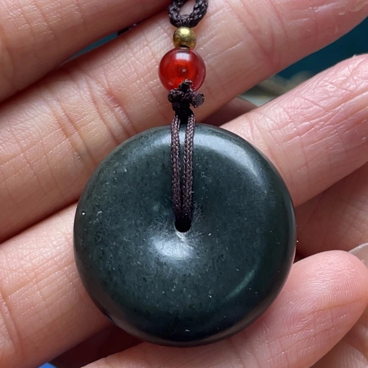 和田玉（碧玉）未镶嵌颈饰