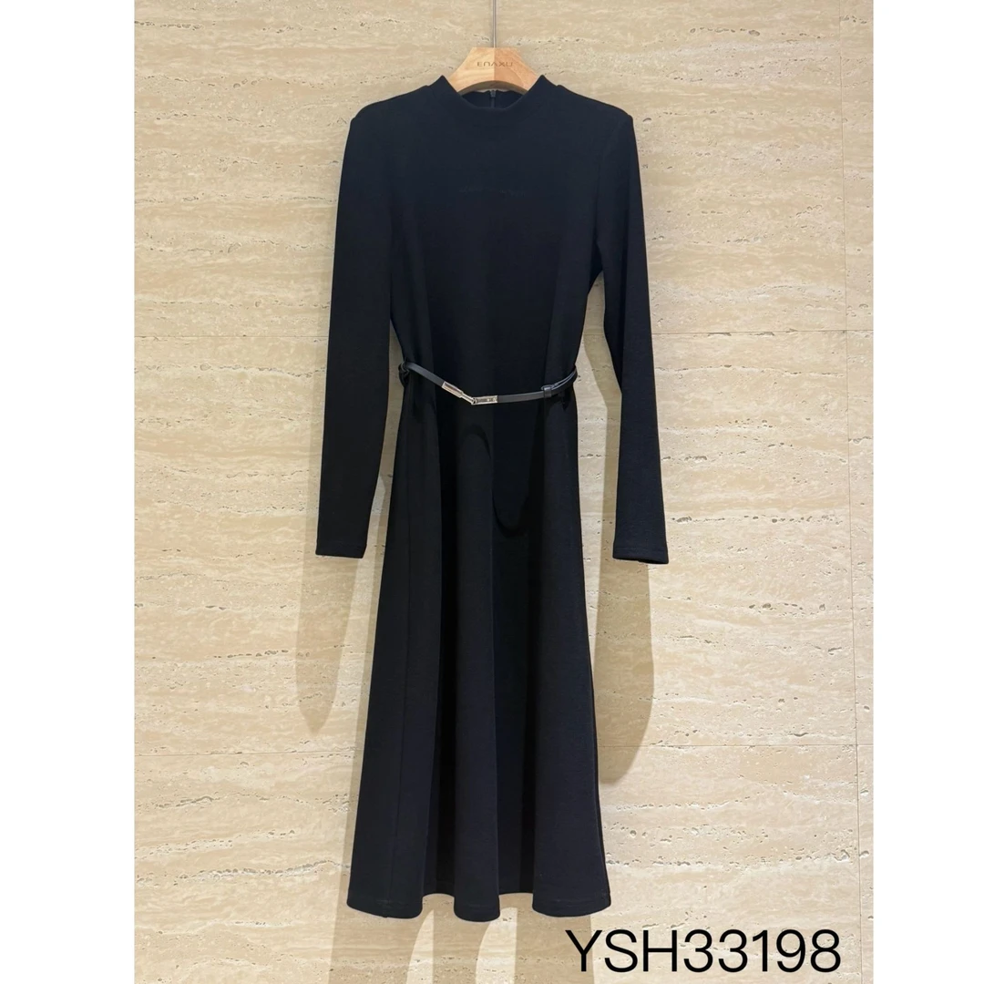 小余专享长裙百搭纯色连衣裙长袖设计师高领半高领A字裙YSH33198