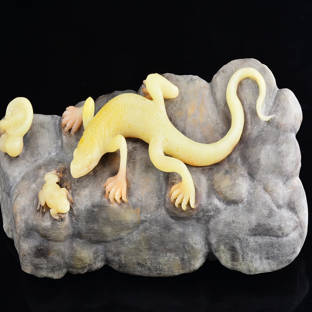 寿山石纯手工雕刻的作品