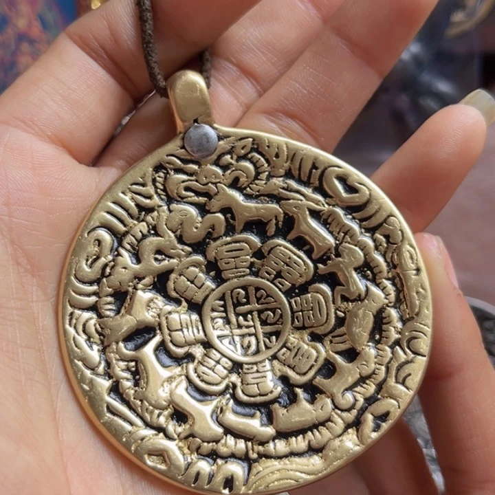 颈饰琉璃绽*喜欢的朋友
