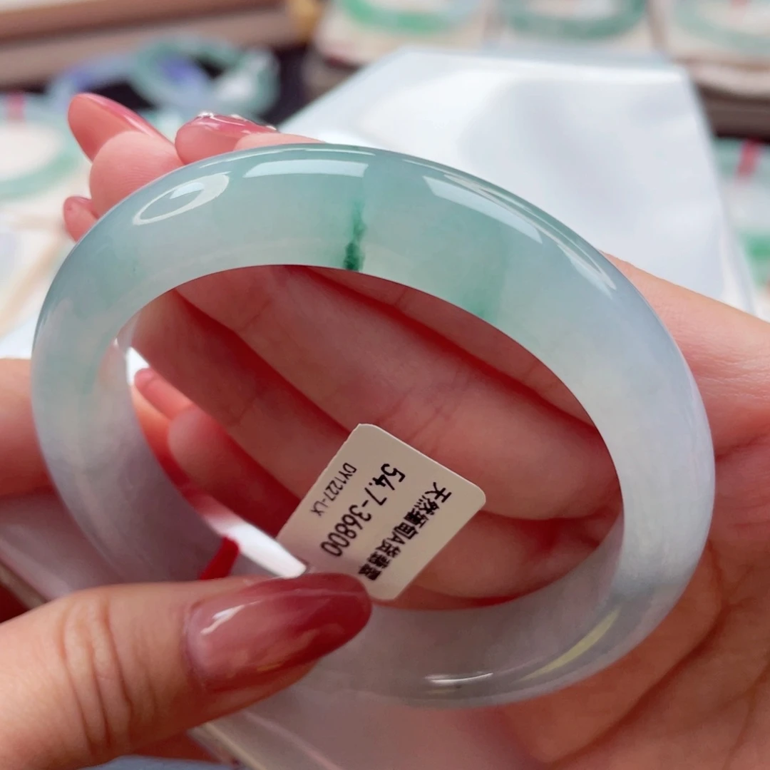 翡翠手镯未镶嵌5455圈9942