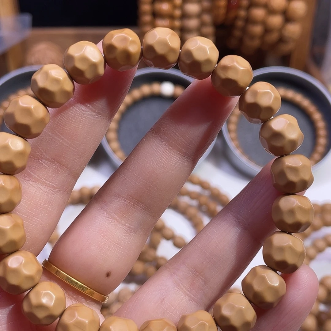 猴头核桃吊坠奶酪无相9.8mm全品