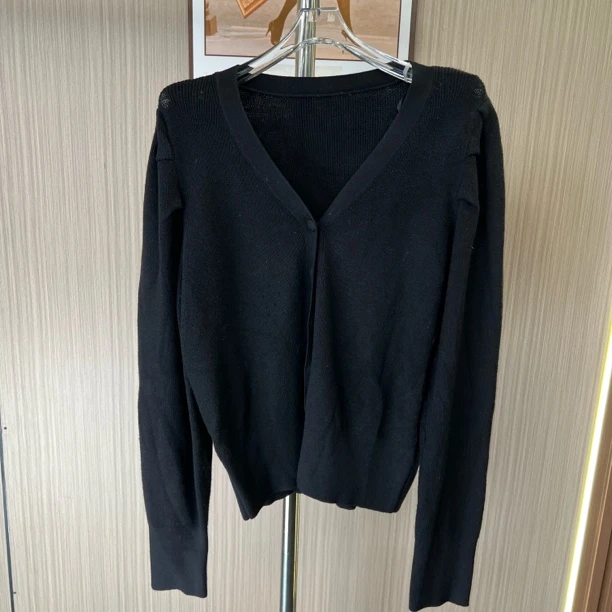 A80集合链接撤柜GT通勤风毛针织衫气质上衣