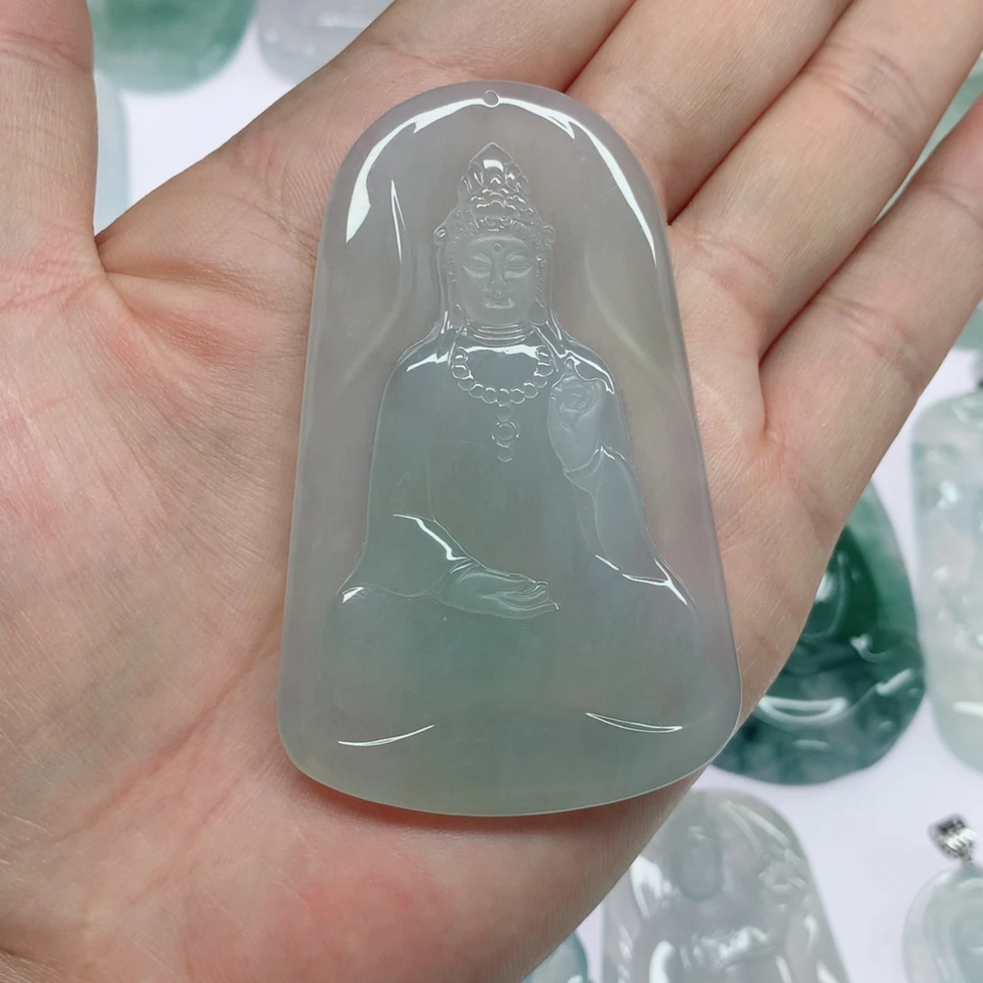 静***坐颈饰未镶嵌翡翠素衣