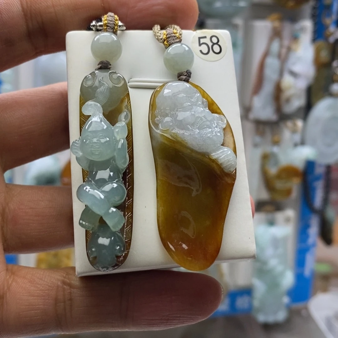 翡翠未镶嵌颈饰林*财哥