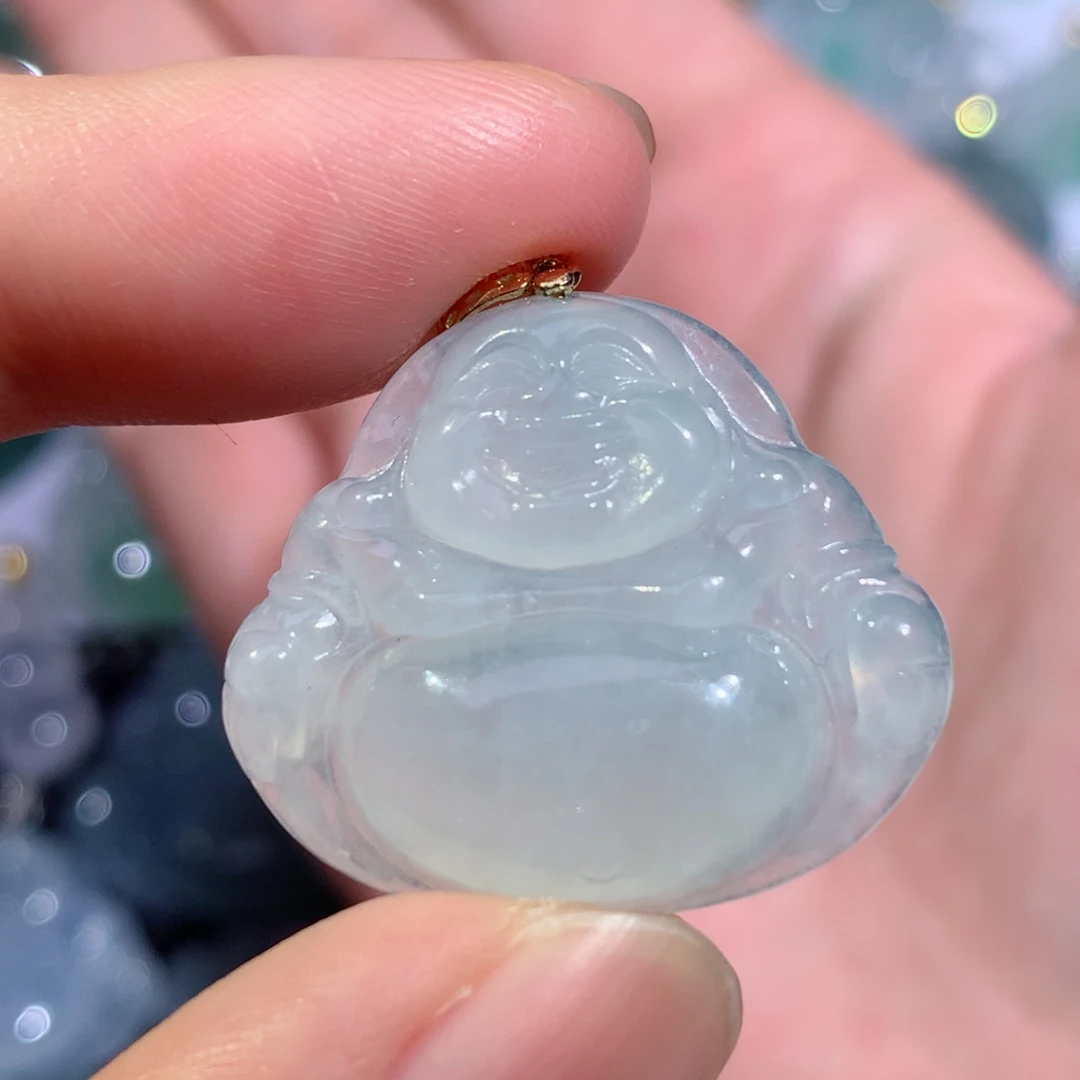 翡翠未镶嵌颈饰佛公