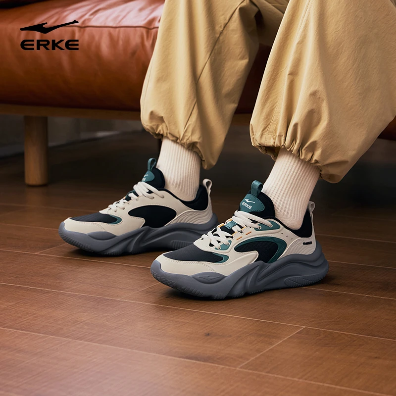 鸿星尔克漫心3.0男鞋夏季新款皮革拼接潮流休闲鞋时尚轻便老爹鞋