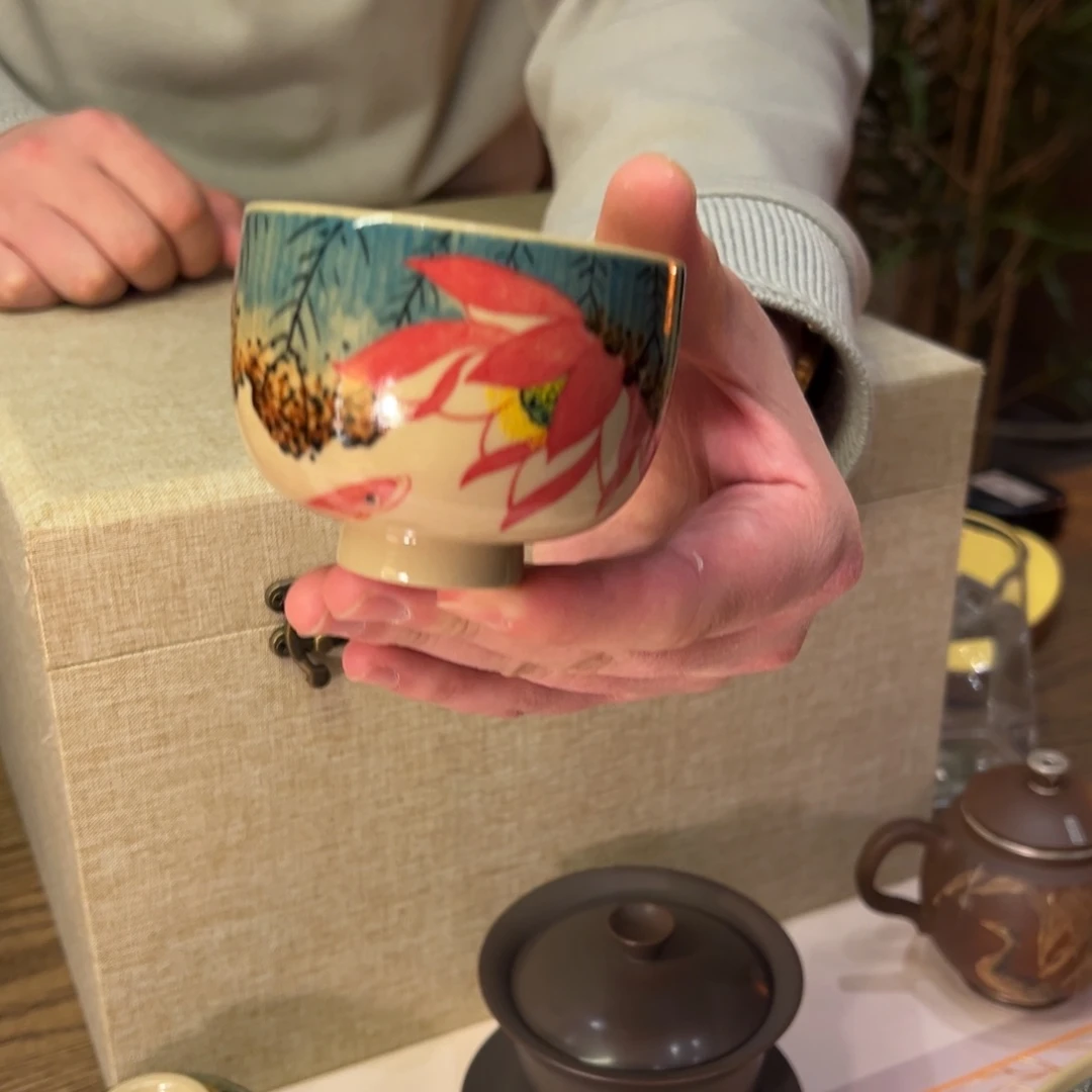 御兑居釉中彩荷花主人杯120cc