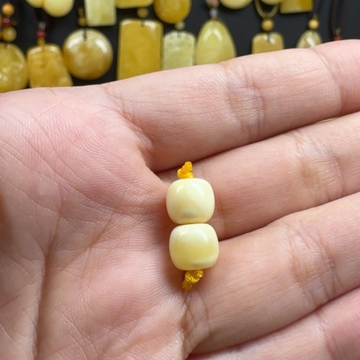 宝***9蜜蜡未镶嵌珠宝奇石