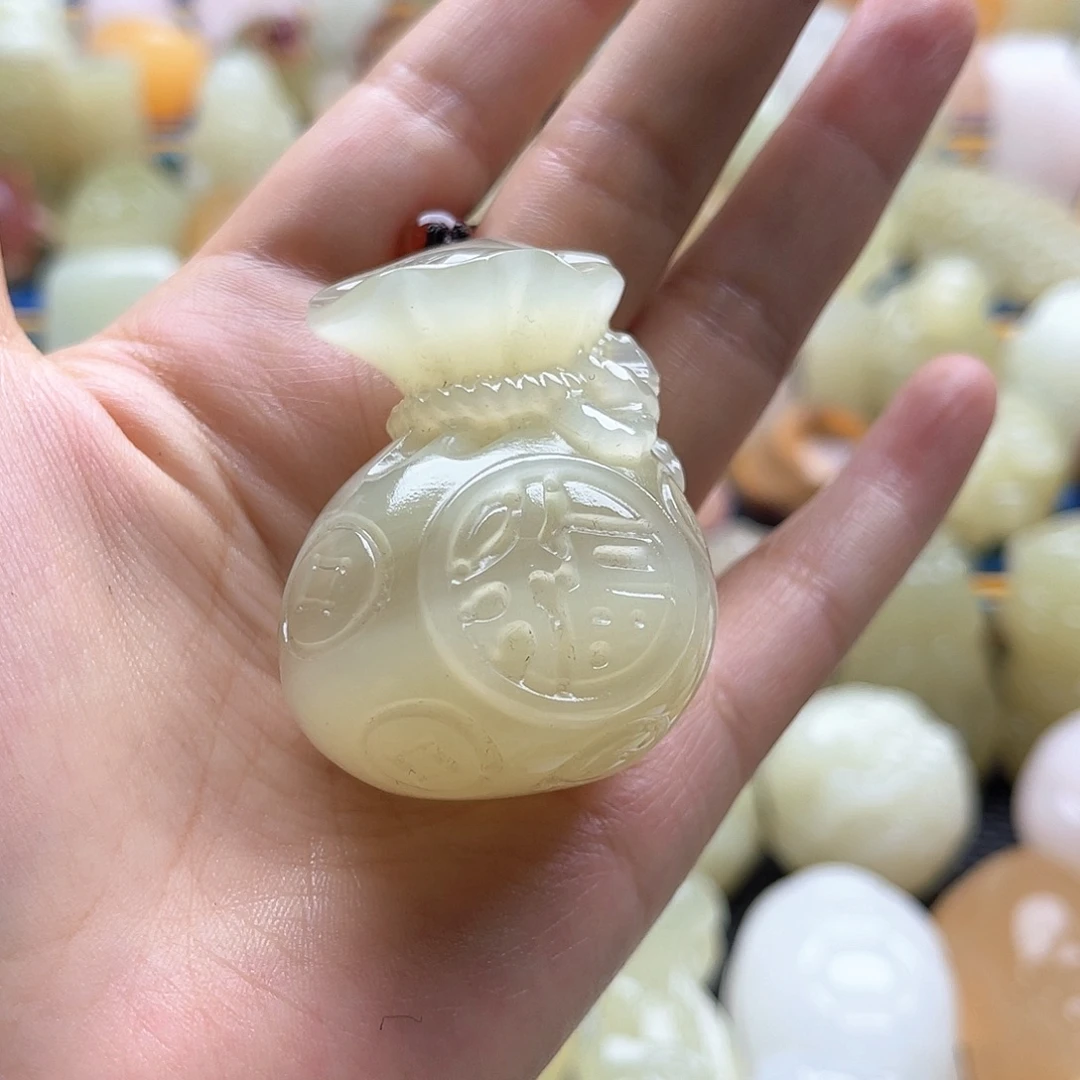 梅***呢新疆昆仑山脉山料
