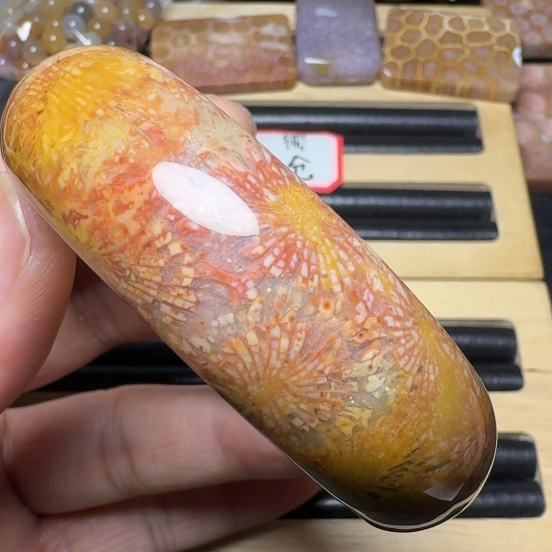 硅化玉纯天然色有机玉石未镶嵌56圈口