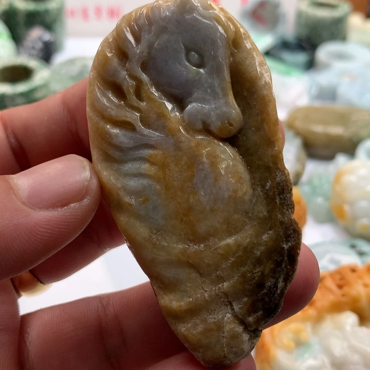 翡翠未镶嵌颈饰保真天然a货翡翠