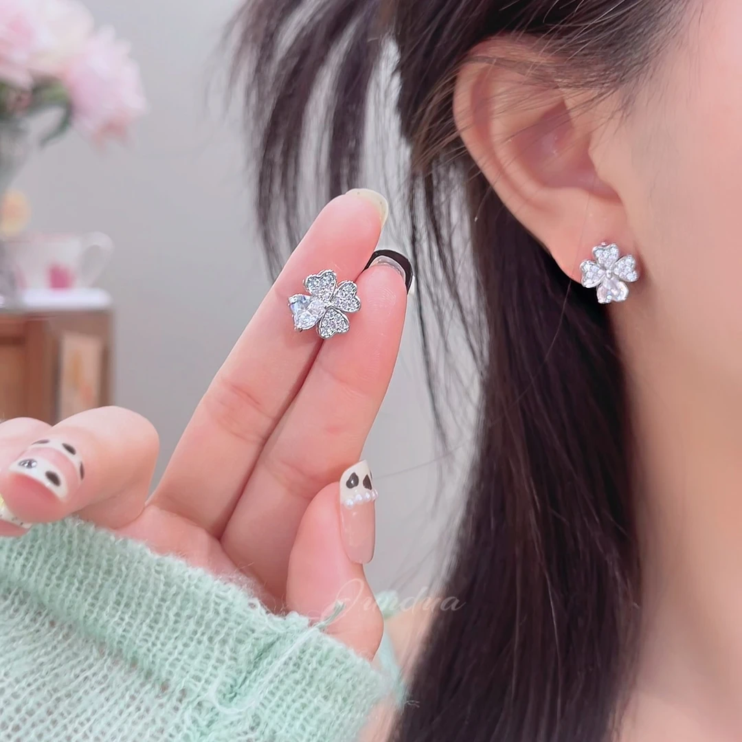 君朵饰品00050简约花朵耳环小众精致耳钉耳饰