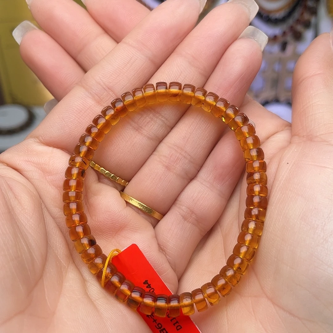 琥珀未镶嵌裸石6+