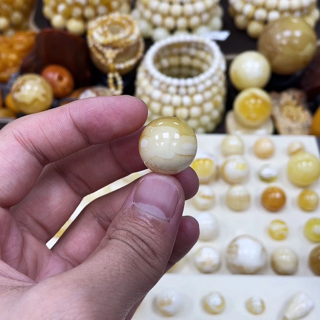 蜜蜡未镶嵌珠宝奇石19.1mm【阴阳妖花金白】瑕疵圆珠