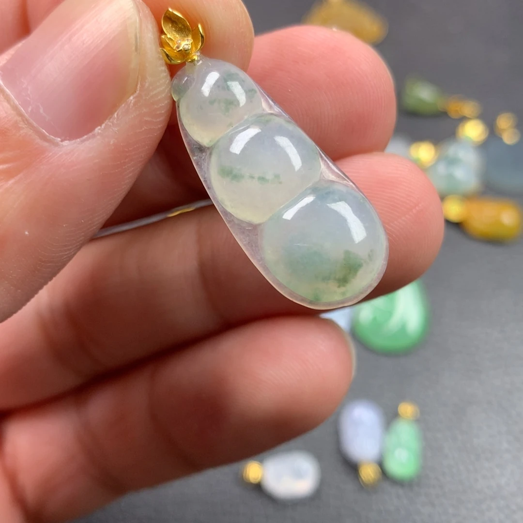 【闪购商品】颈饰18K金镶嵌翡翠翡翠