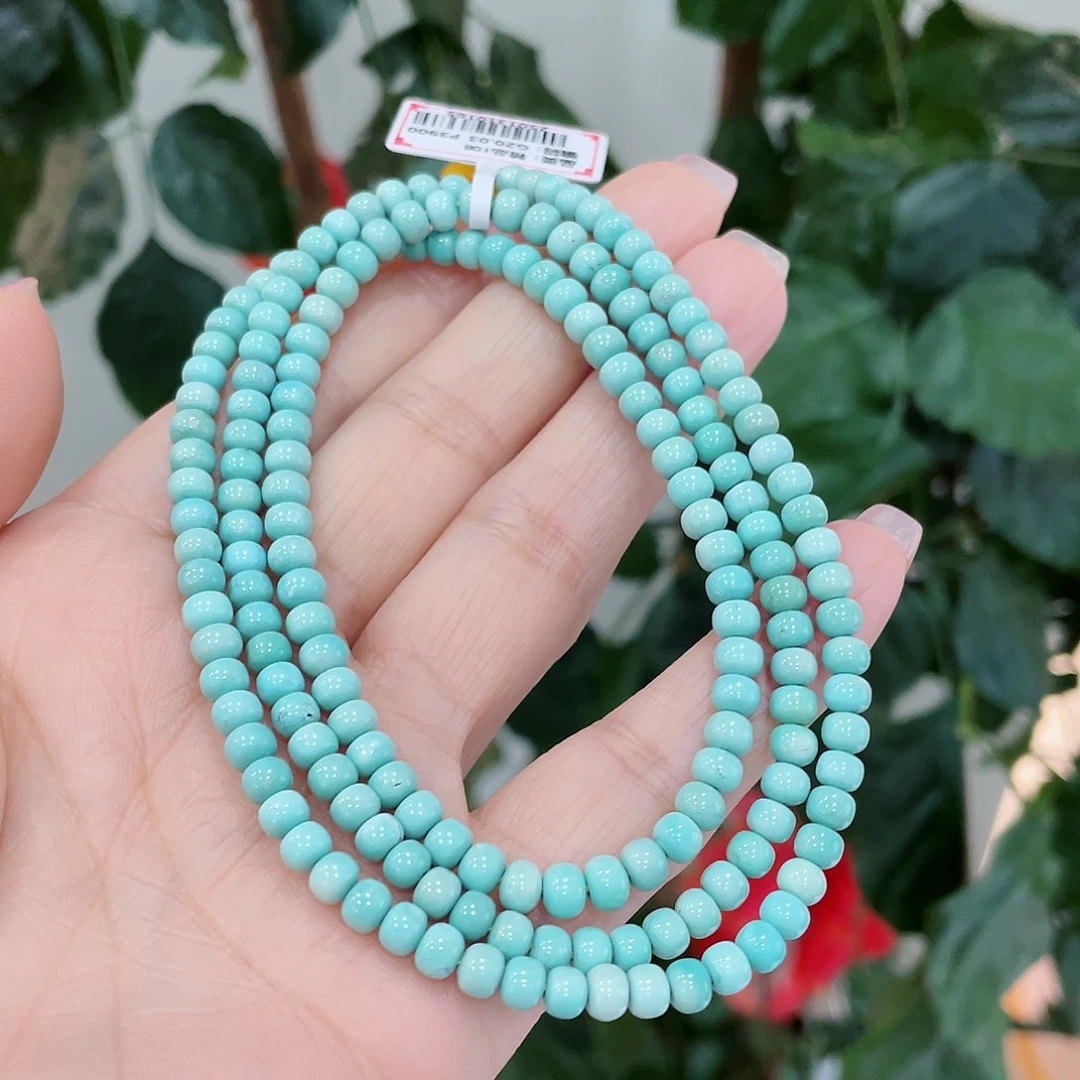 绿松石颈饰未镶嵌