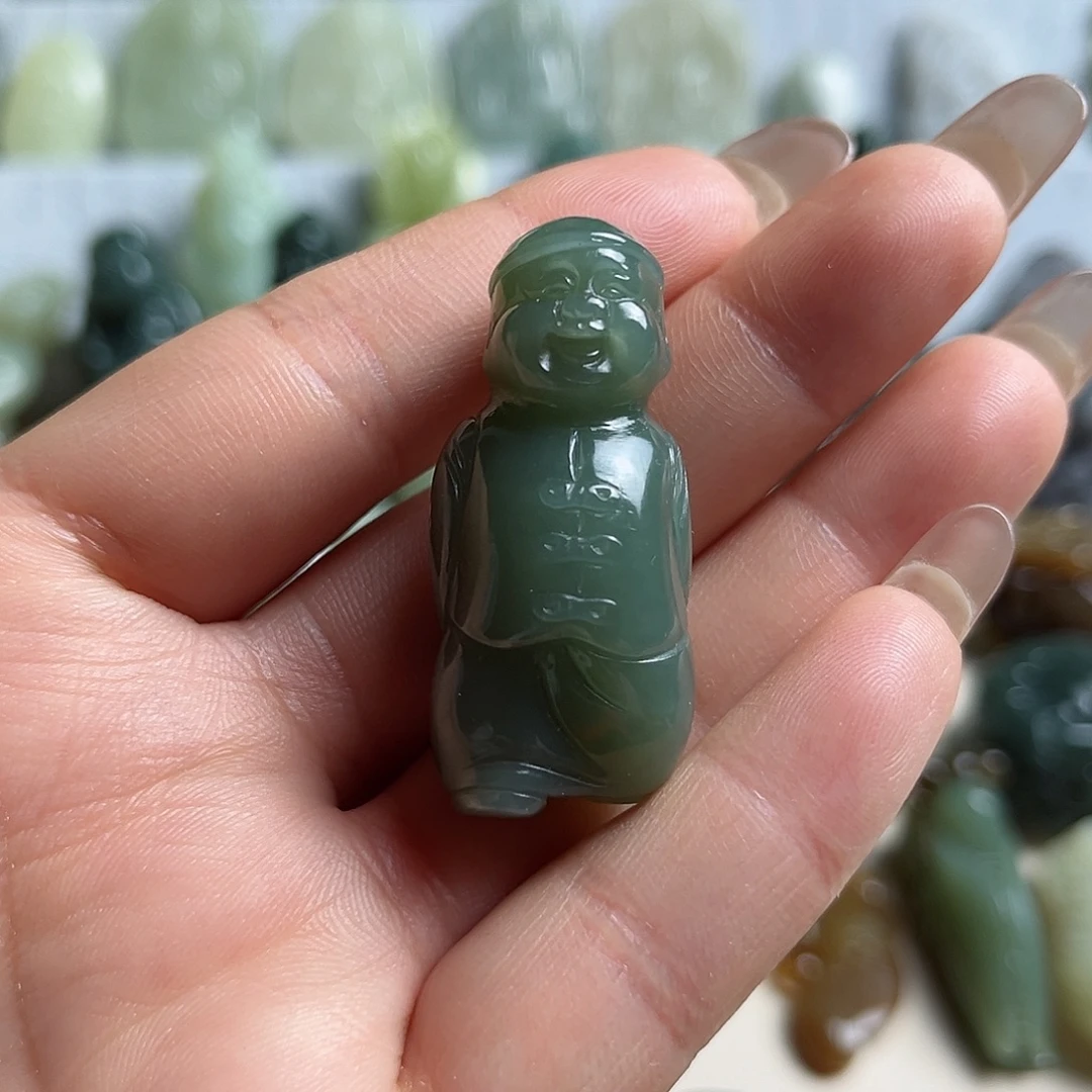 未镶嵌和田玉挂件