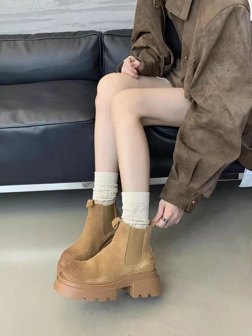 2024秋季新款复古松糕厚底机车马丁靴女增高复古大黄靴18F21