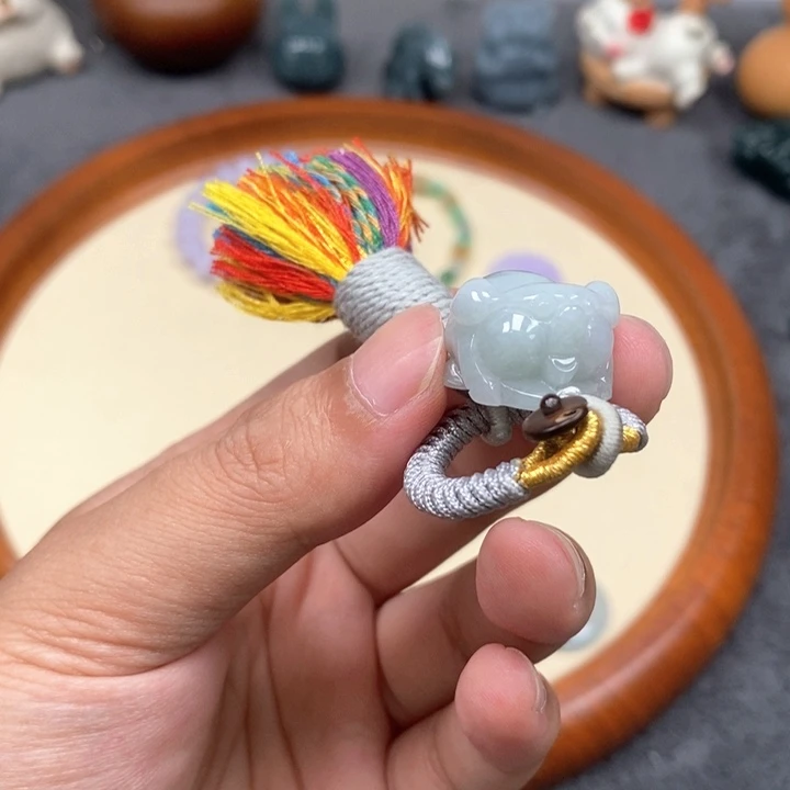 翡翠未镶嵌颈饰18