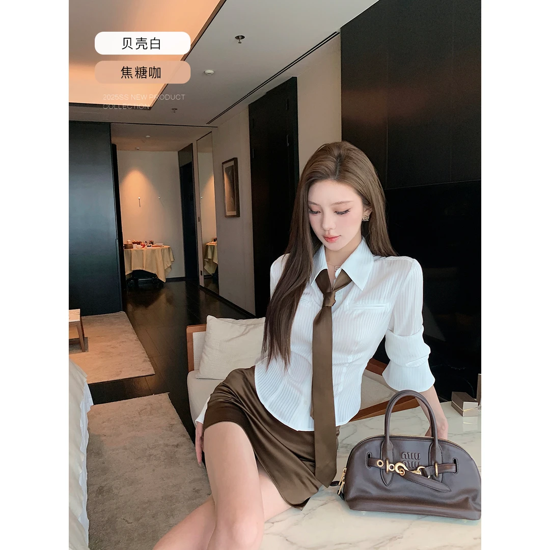 【QIUROUYAO邱肉瑶】Office精英*高智沉稳感细条纹收腰衬衫