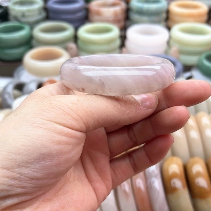 石英质玉手镯合金