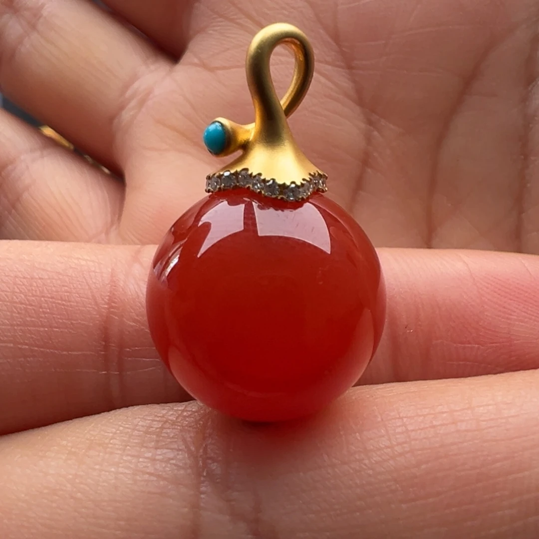 南红玛瑙18K金镶嵌圆珠16.7