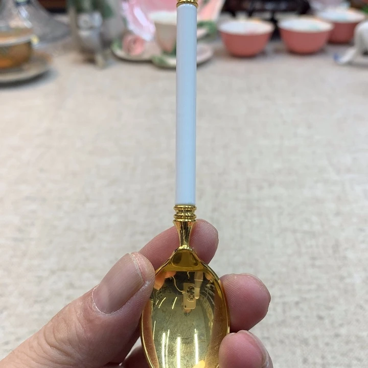 金瓷阁家的美丽瓷器