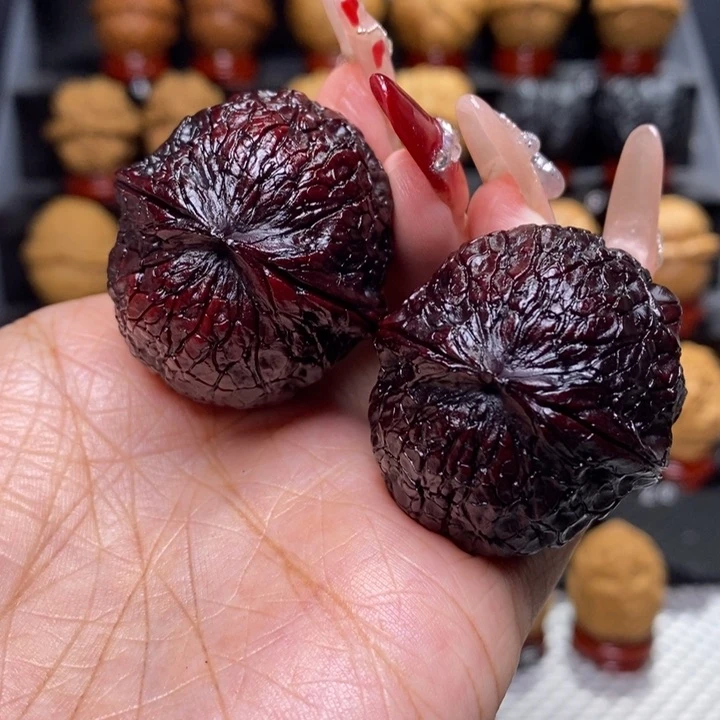 文玩核桃把件金丝绣球33号39尺