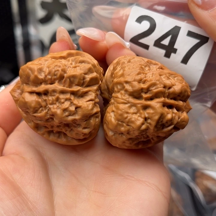 吊坠文玩核桃碎肌肉疙瘩包40