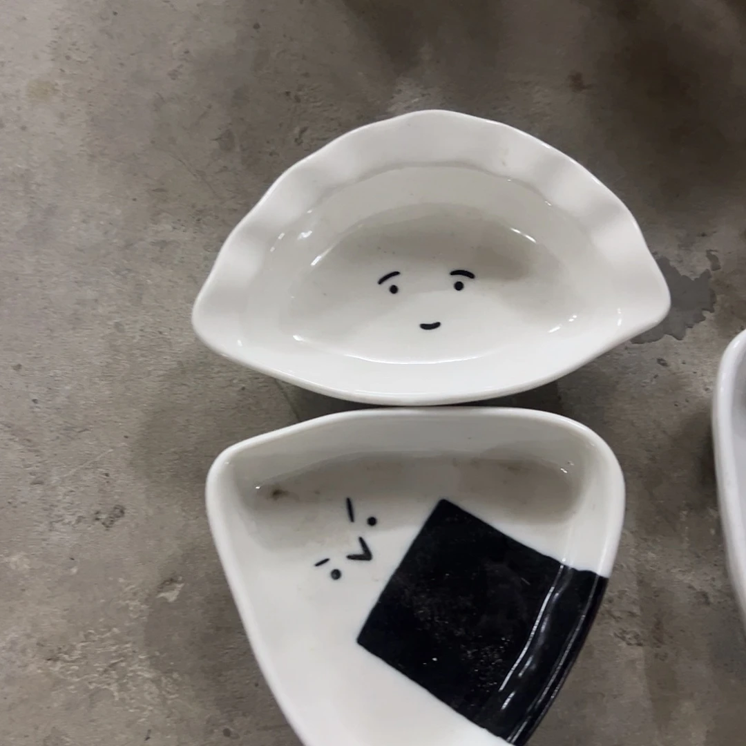 搪瓷微瑕饺子料碟加寿司料碟