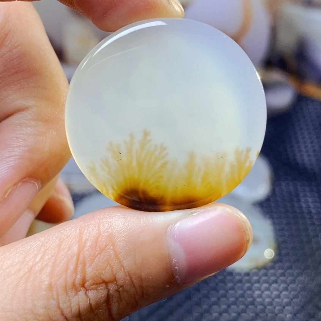未镶嵌玛瑙/玉髓珠宝奇石