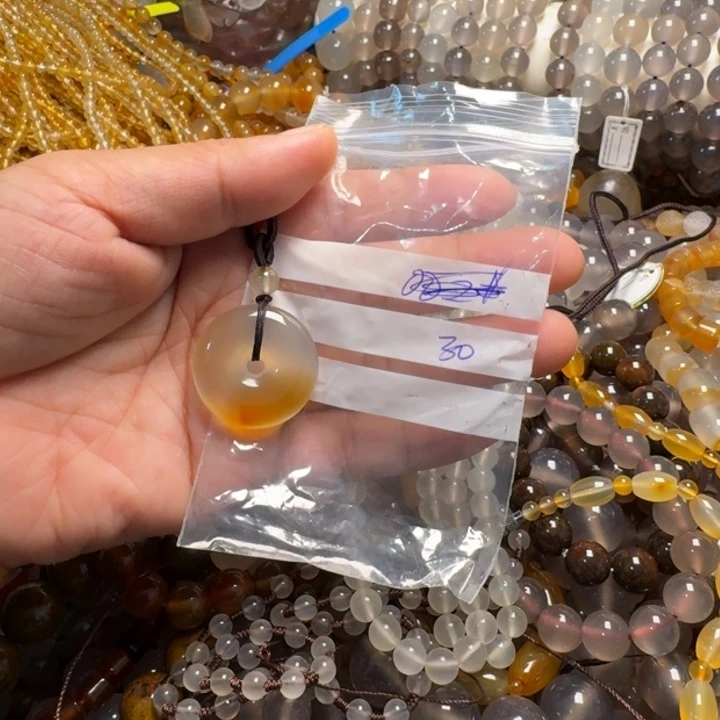 玛瑙/玉髓颈饰未镶嵌大***奶874