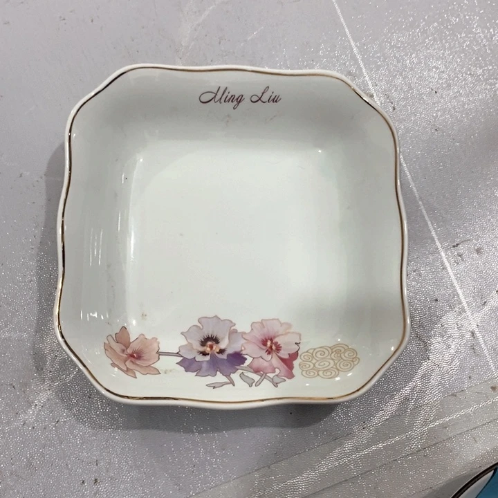 瓷片天**勤 陶瓷品描金水果盘