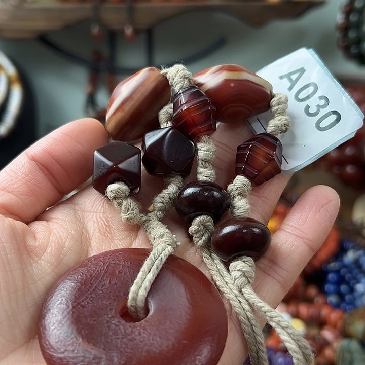 玛瑙/玉髓未镶嵌颈饰