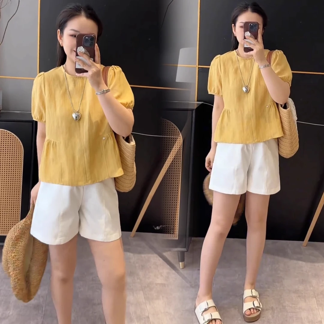 2025夏季新款时尚韩系气质衬衫女洋气显瘦宽松百搭圆领短袖上衣潮