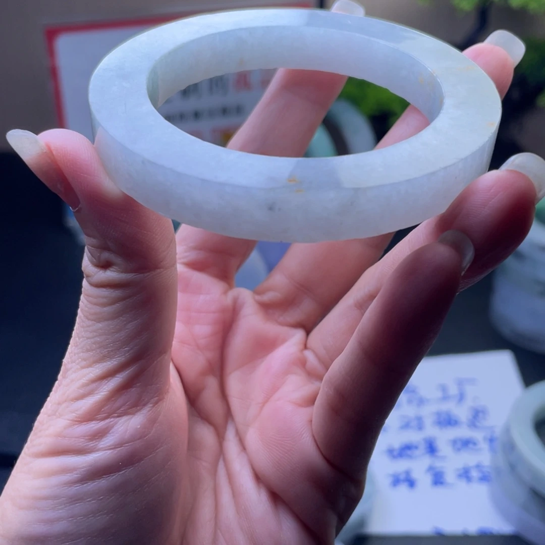渔***头定制翡翠未镶嵌翡翠
