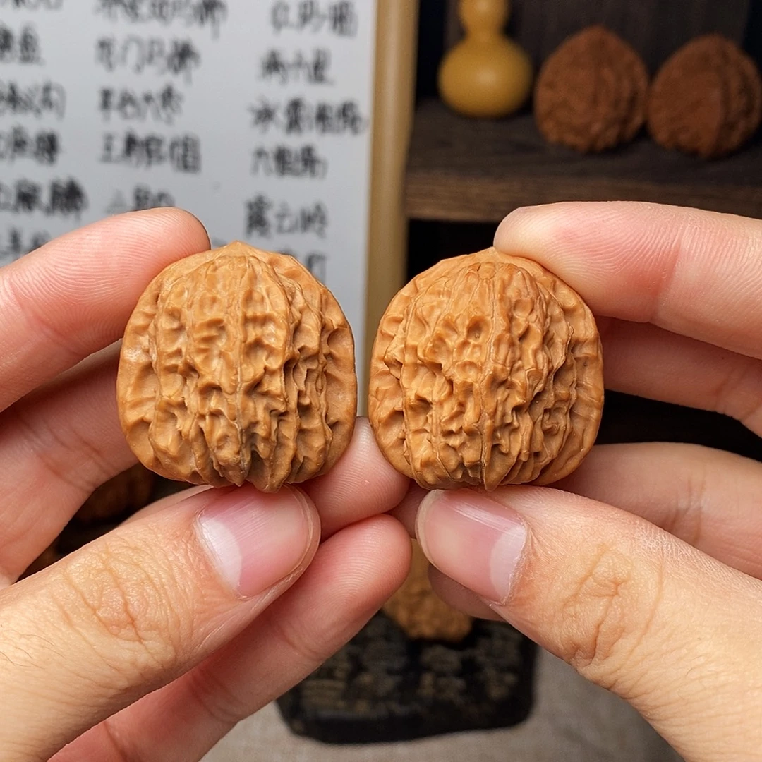 吊坠文玩核桃赤羽