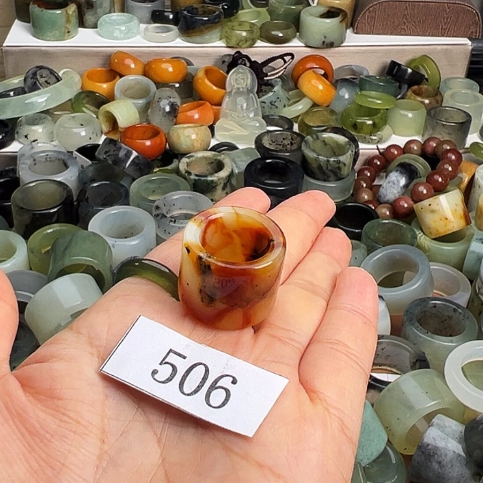【闪购商品】未镶嵌蛇纹石玉戒指赢****瑞