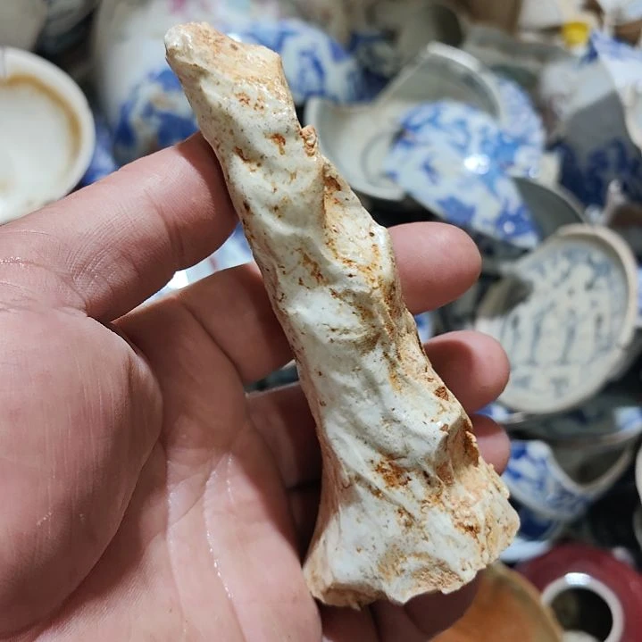 盛***A陶瓷手工茶杯摆件