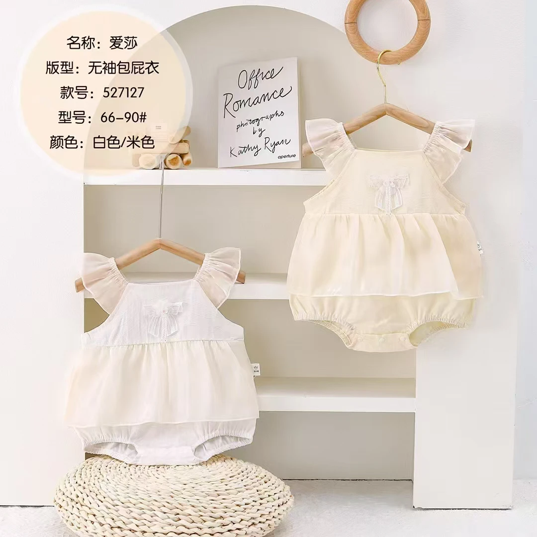 爱莎无袖包屁衣服