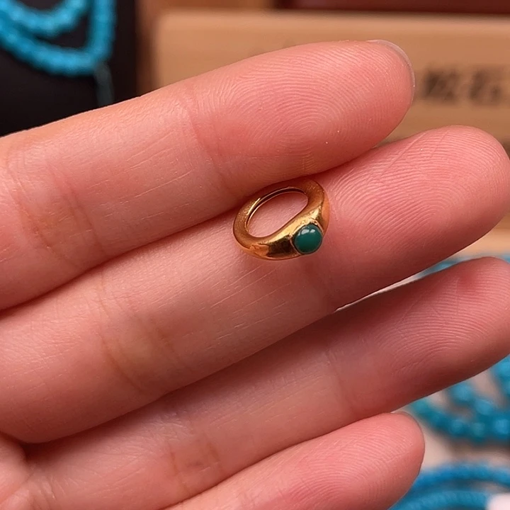 绿松石未镶嵌珠宝奇石7